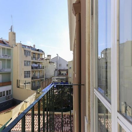 Апартаменты Charming Avenida By Homing Лиссабон Экстерьер фото